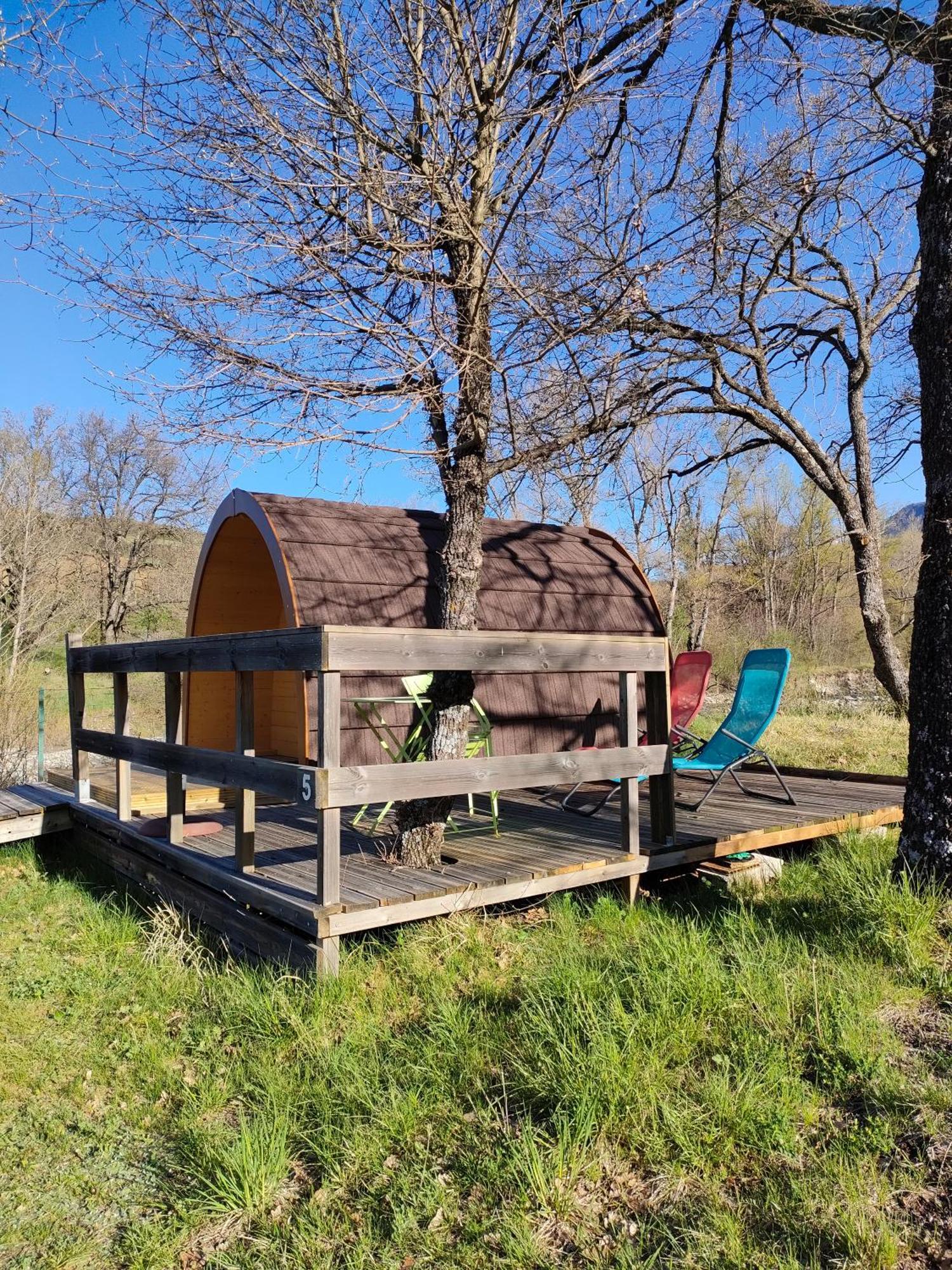 Camping du Moulin de Thoard Exterior foto