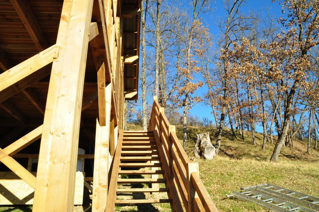 Camping du Moulin de Thoard Exterior foto