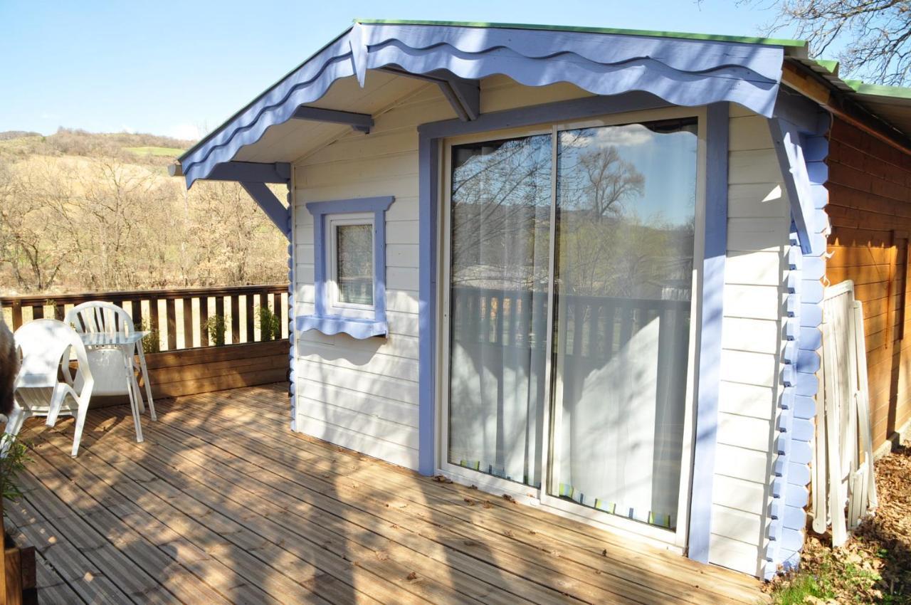 Camping du Moulin de Thoard Exterior foto